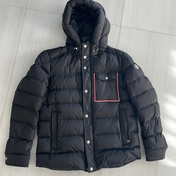Moncler men’s black coat size 5
